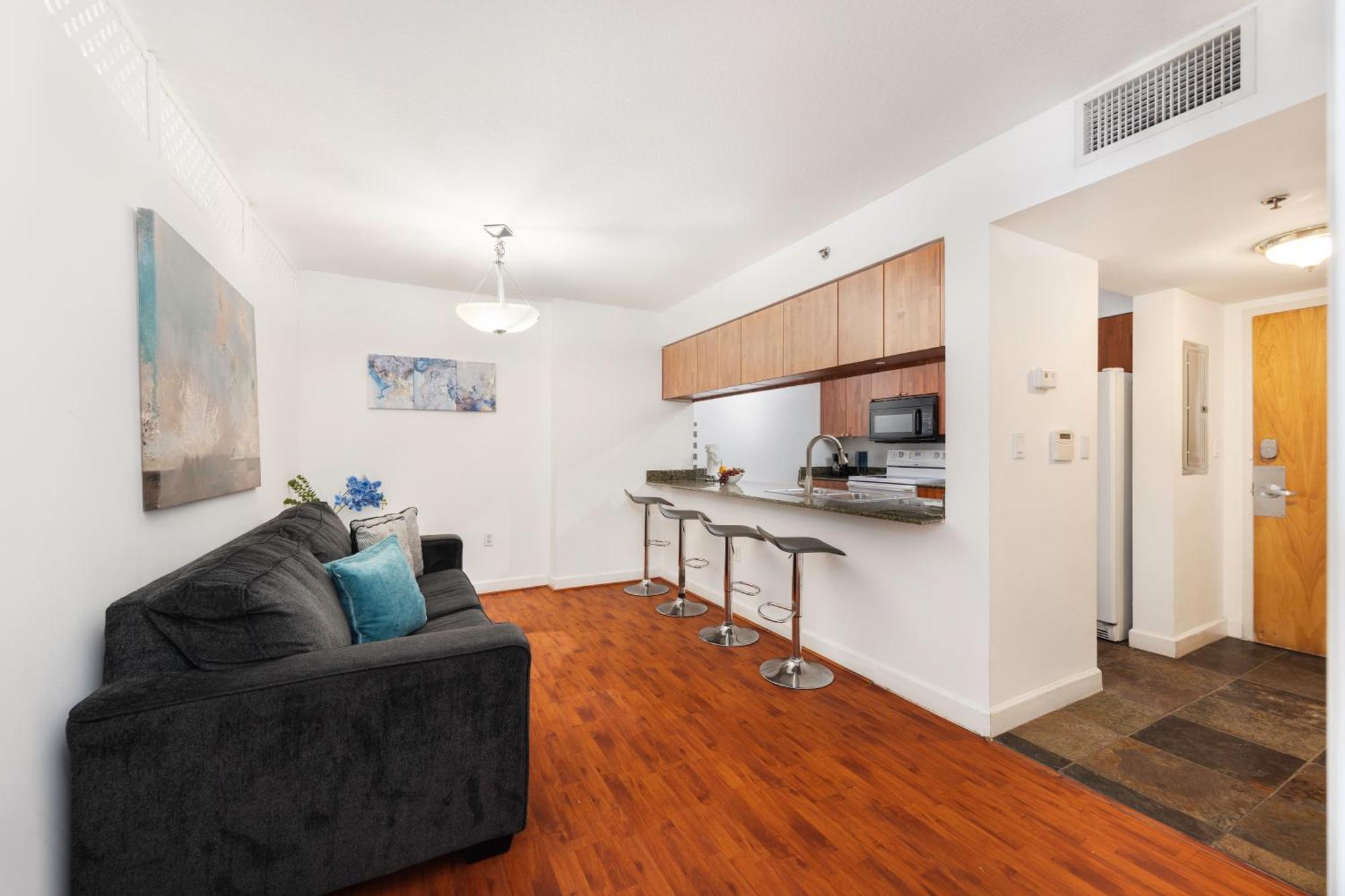 Two Bedroom Oceanview Apartment In Brickell Майами Экстерьер фото